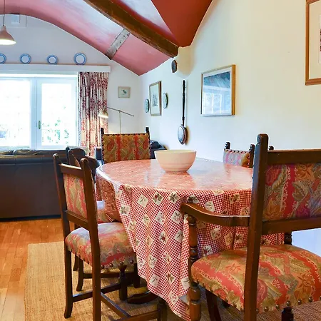 Birkerthwaite Cottage-w41479